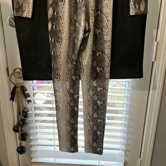 Snake Print Jumpsuit - Picture 11 of 11